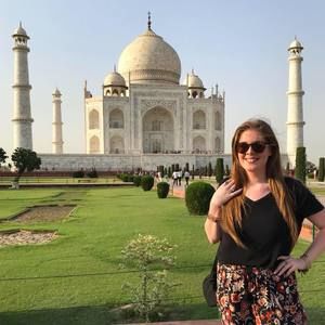 Meet your Posher, Catherine